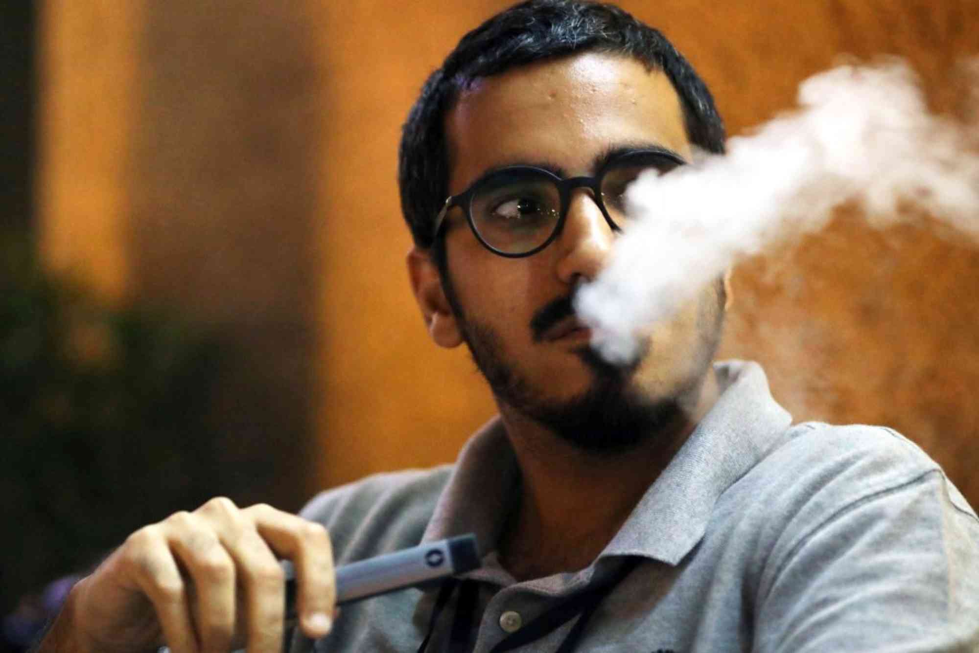 Could Vape fine at Uae Be the Key to Reducing Smoking Harm?